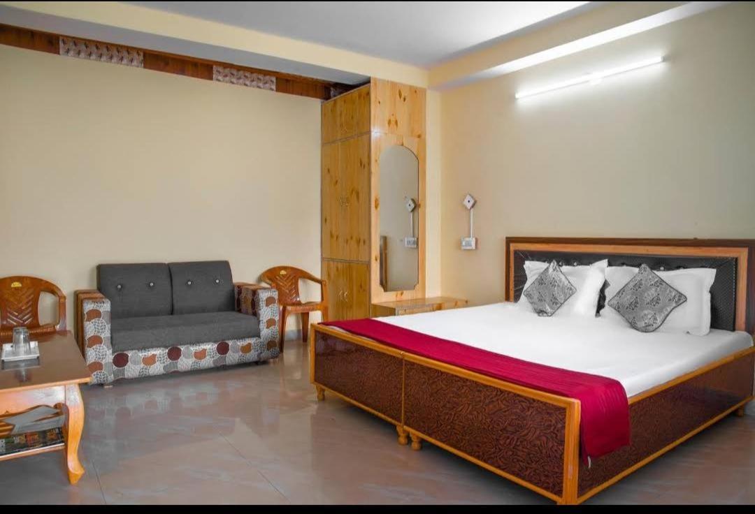קאלפה The Monk Hotel By Livingstone מראה חיצוני תמונה